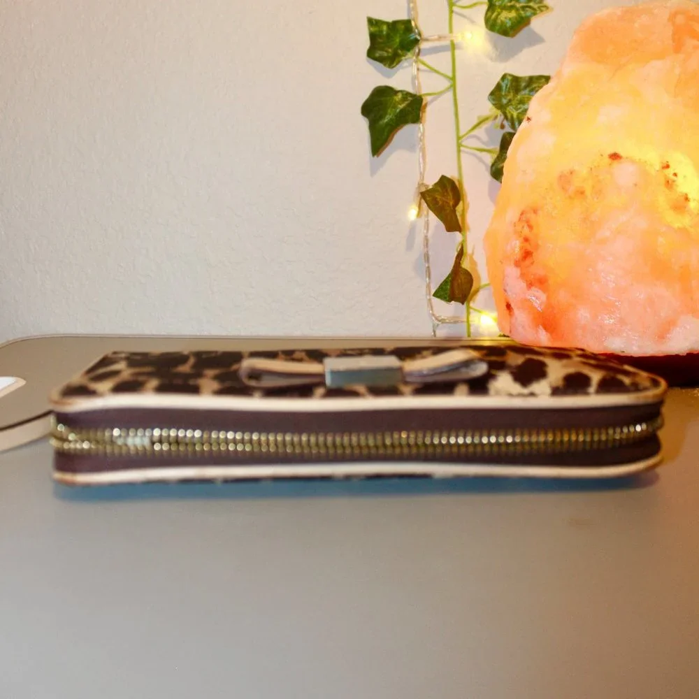 KATE SPADE CHEETAH WALLET - Picture 3 of 6